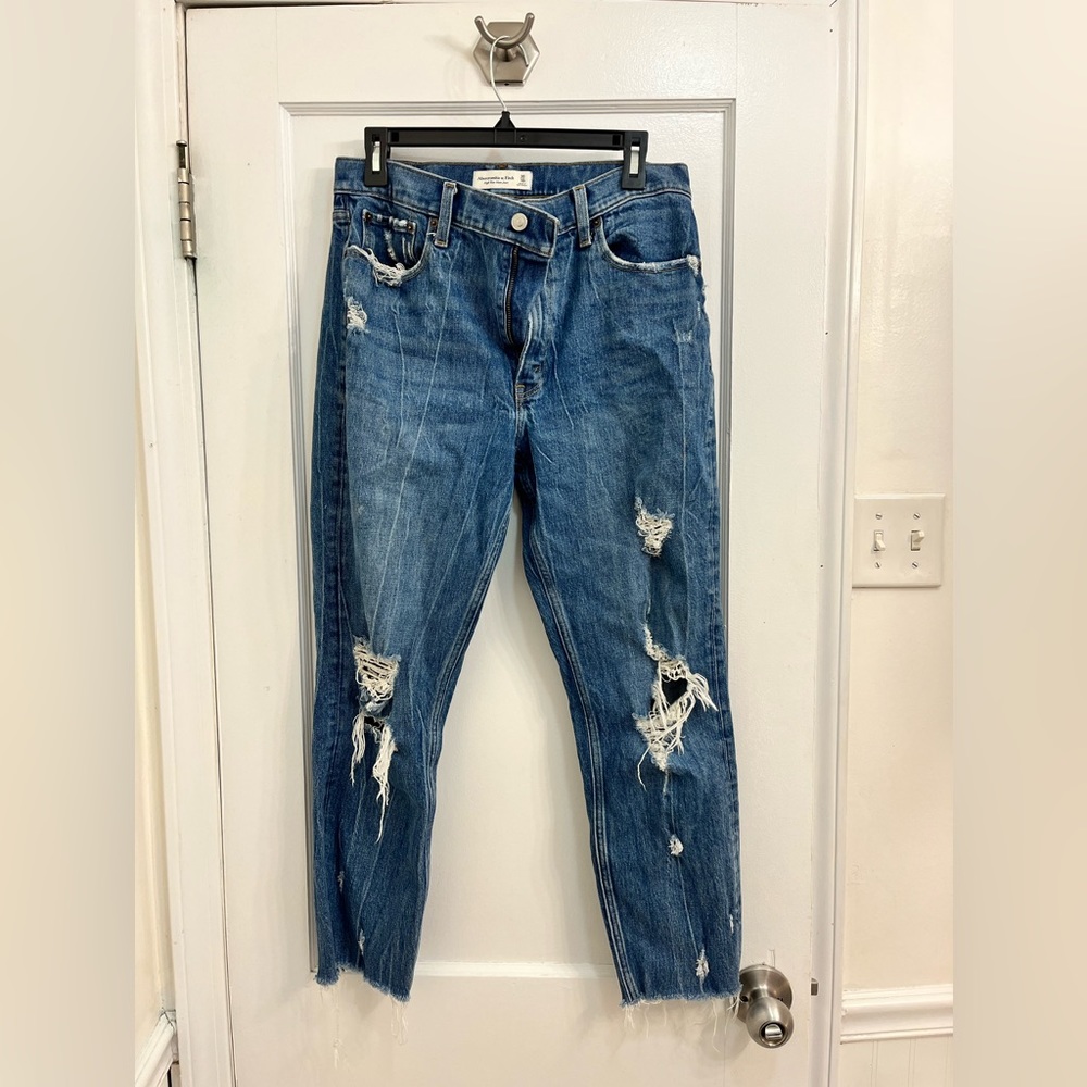 Size 30 Abercrombie and Fitch high rise mom jeans with distress